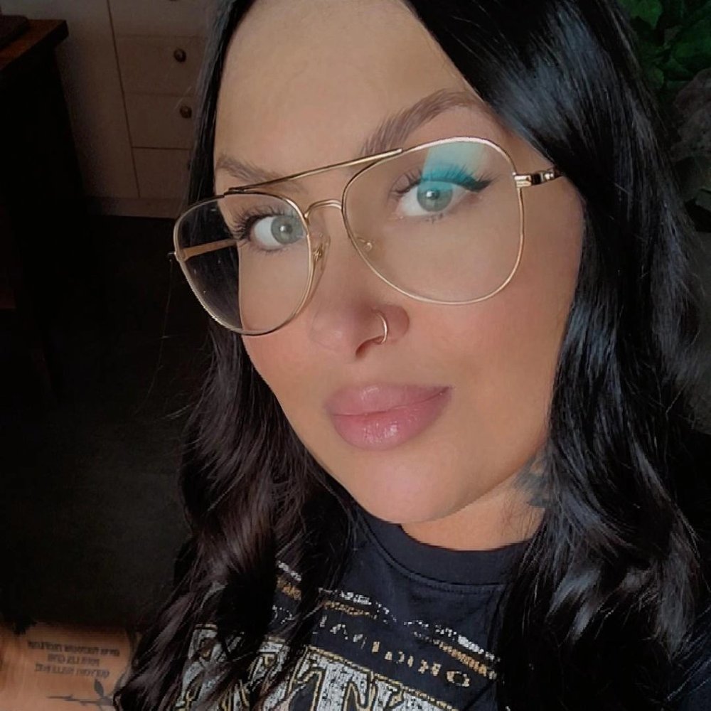 Meet your Posher, Marie-eve